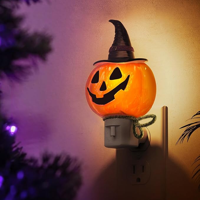 Halloween Night Light,Ghost Campfire Nightlight,Campfire Flickering Night Lights Plug into Wall,Halloween Decorations for Kids Adults